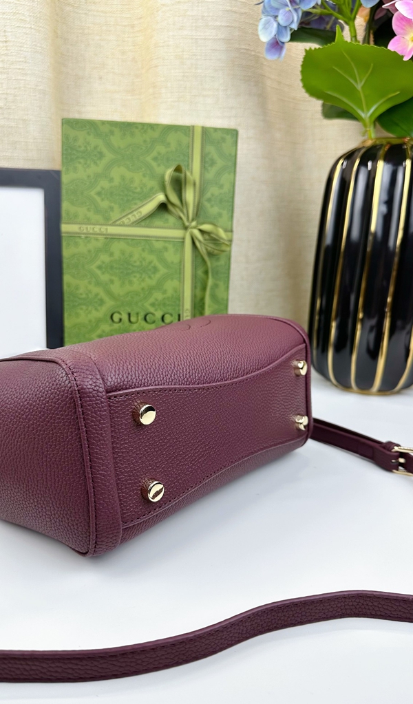 激安グッチバッグコピー角部分ディテール